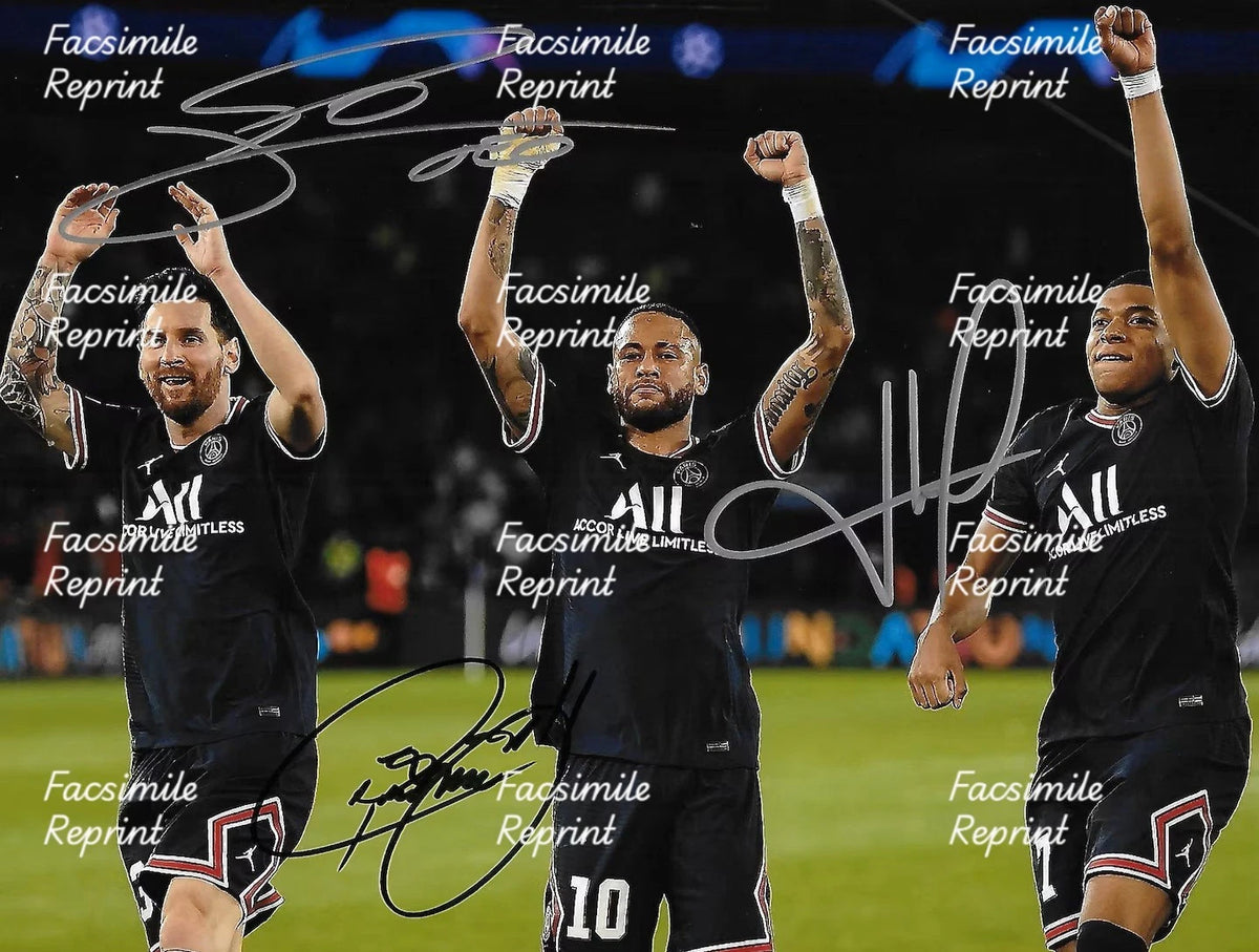MESSI MBAPPE & NEYMAR FOOTBALL LEGENDS FACSIMILE SIGNED GLOSSY PHOTO 8"X11". #12