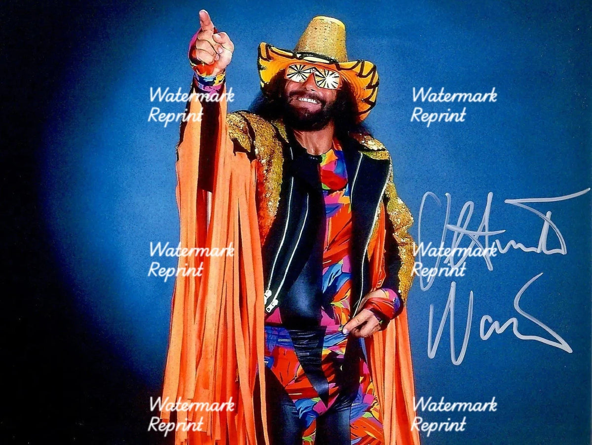 MACHO MAN RANDY SAVAGE AMERICAN WRESTLER SIGNED PHOTO 8"X11". #5