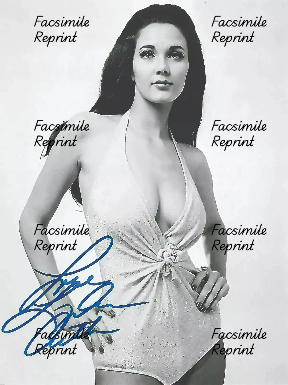 LYNDA CARTER ACTRESS SINGER FACSIMILE REPRINT SIGNED  8"X11" B/W PHOTO.