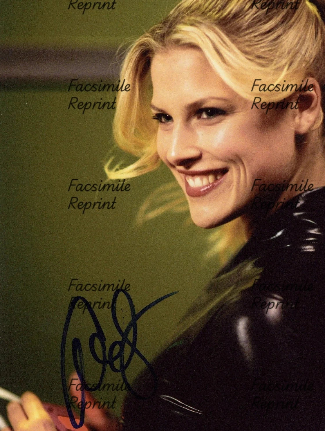 ALI LARTER AMERICAN ACTRESS MODEL FACSIMILE SIGNED REPRINT PHOTO 8"X11".#3