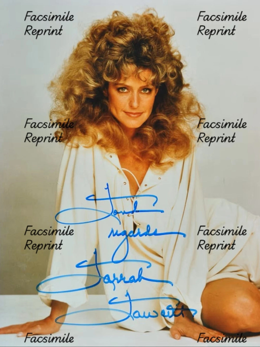 FARRAH FAWCETT AMERICAN ACTRESS FACSIMILE SIGNED PHOTO 8"x11". #2