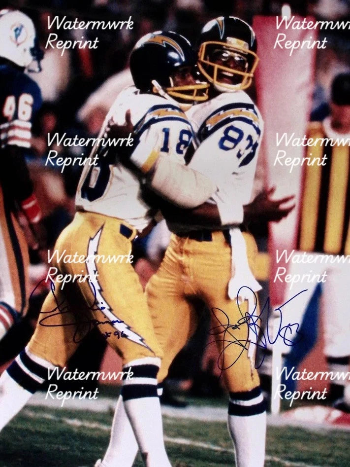 JOHN JEFFERSON & CHARLIE JOINER AMERICAN FOOTBALL DUAL SIGNED PHOTO 8"X11".