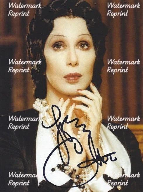 CHER AMERICAN POP SINGER  ACTRESS SIGNED GLOSSY PHOTO 8"X11".