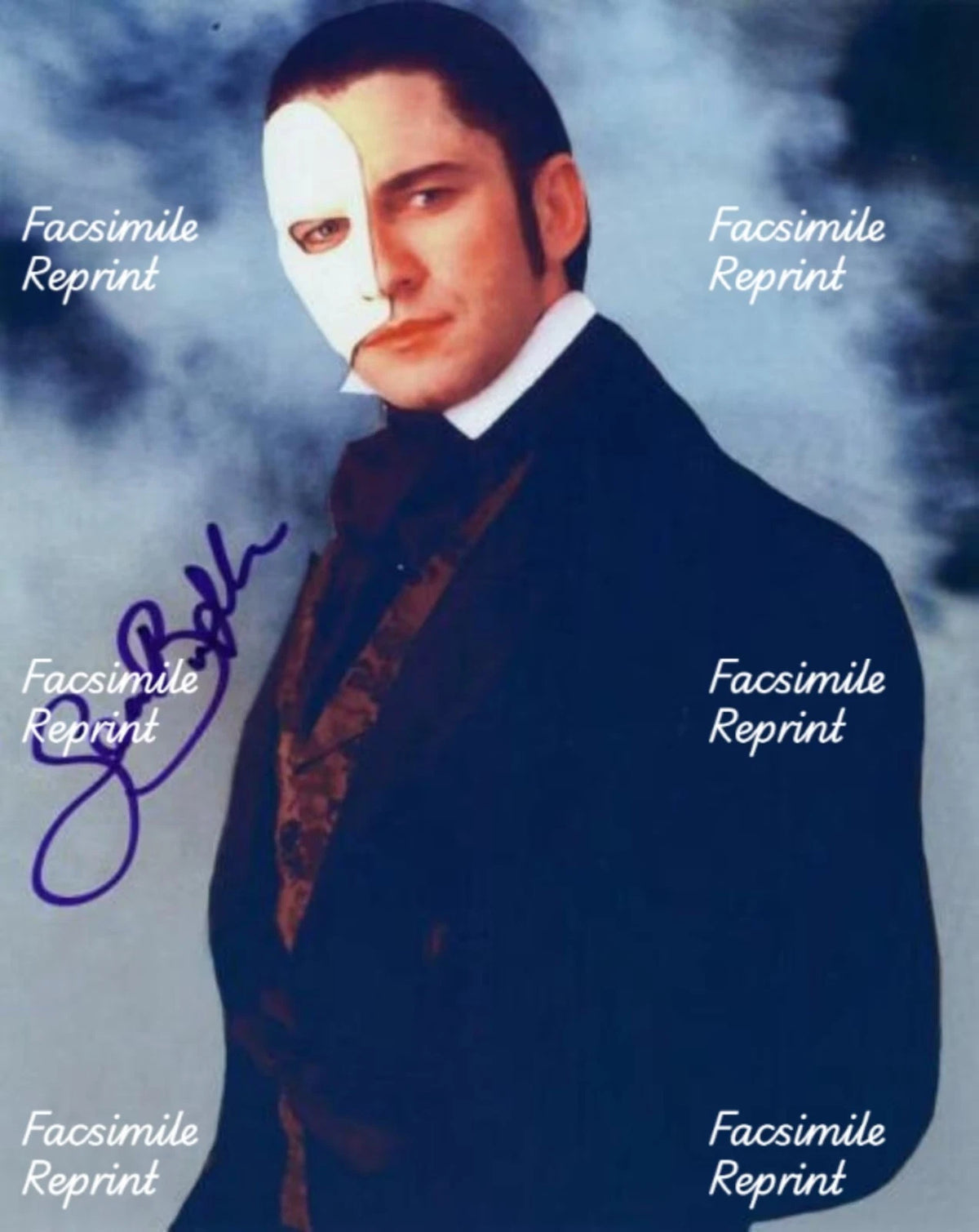 GERARD BUTLER SCOTISH ACTOR FACSIMILE SIGNED PHOTO 8"X11". #3