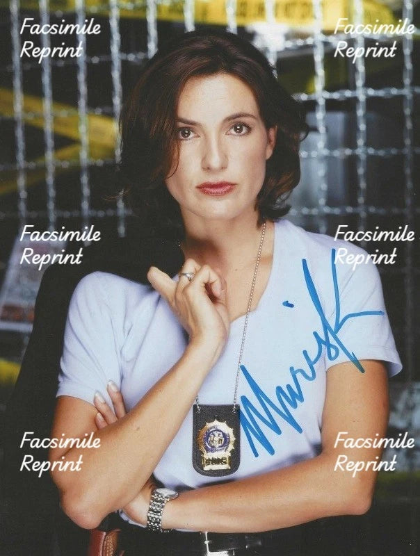 MARISKA HARGITAY AMERICAN ACTRESS PHILANTHROPIST FACSIMILE SIGNED PHOTO 8"X11"#7