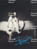 BILLIE EILISH AMERICAN SINGER SONGWRITER FACSIMILE SIGNED PHOTO 8"X11". #2