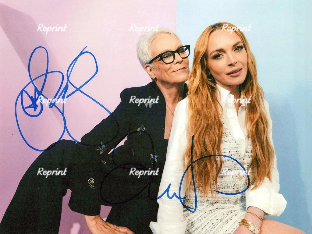 LINDSAY LOHAN & JAMIE LEE CURTIS FRIEKIER FRIDAY REPRINT SIGNED PHOTO 8"X11".#4