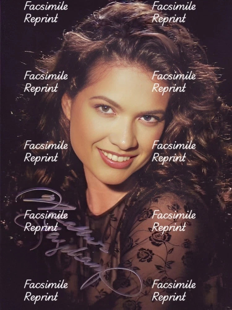 HEATHER LANGENKAMP AMERICAN ACTRESS FACSIMILE SIGNED PHOTO 8"X11". #2