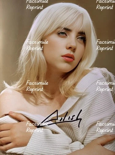 BILLIE EILISH AMERICAN SINGER SONGWRITER FACSIMILE SIGNED PHOTO 8"X11". #3