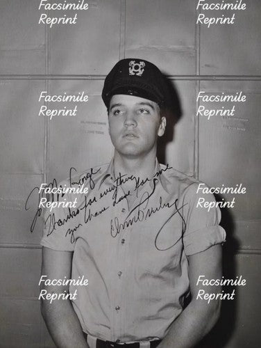 ELVIS PRESLEY SINGER FACSIMILE REPRINT SIGNED PHOTO 8"X11". #7