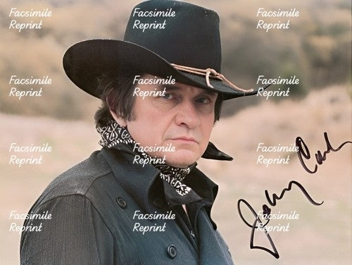 JOHNNY CASH AMERICAN SINGER SONGWRITER FACSIMILE SIGNED PHOTO 8"X11".#5