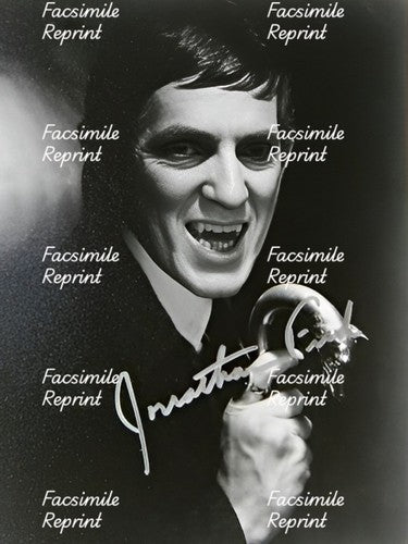 JONATHAN FRID DARK SHADOWS FACSIMILE SIGNED B/W PHOTO 8"X11". #3