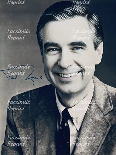 FRED ROGERS AMERICAN TV PERSONALITY AUTHOR FACSIMILE SIGNED PHOTO 8"X11". #5