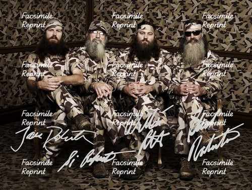 DUCK DYNASTY ROBERTSON FAMILY AMERICAN TV SERIES FACSIMILE SIGNED PHOTO 8"X11"#3